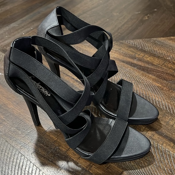 Fredericks of Hollywood black Stiletto Heels - Picture 3 of 4